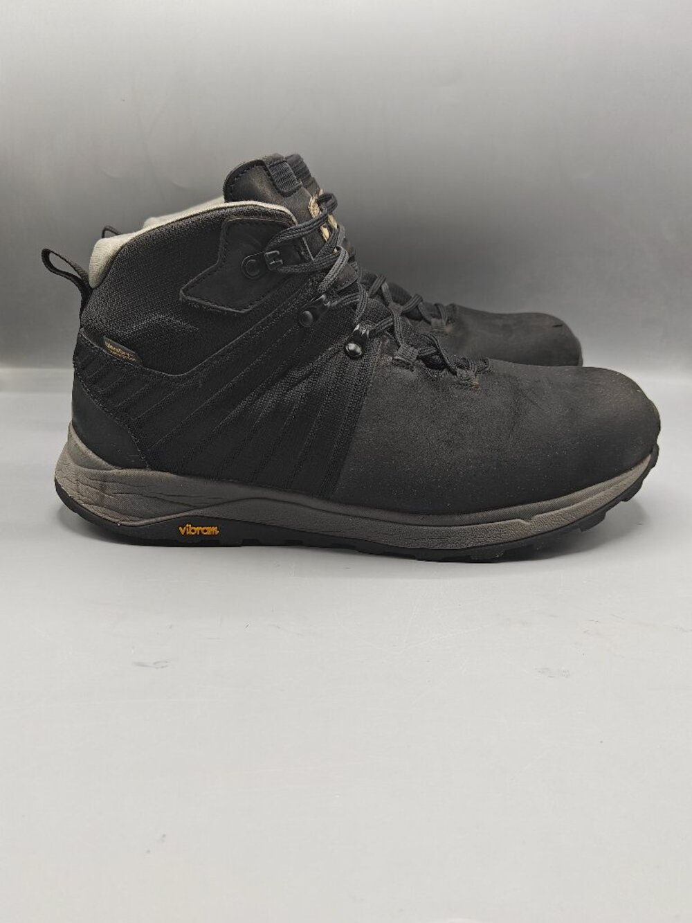 Irish Setter Cascade 5 Inch Men's 10.5 2E Waterproof Black Leather Safety Boot